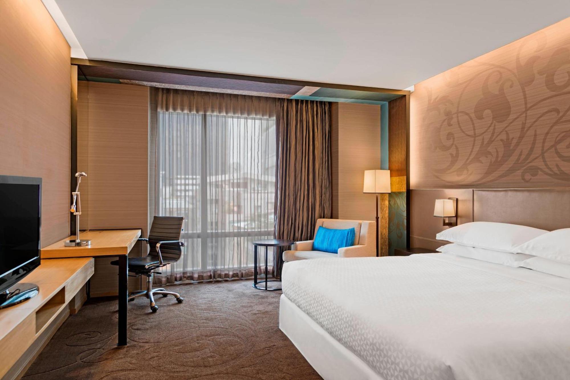 Four Points By Sheraton Bangkok, Sukhumvit 15 Экстерьер фото